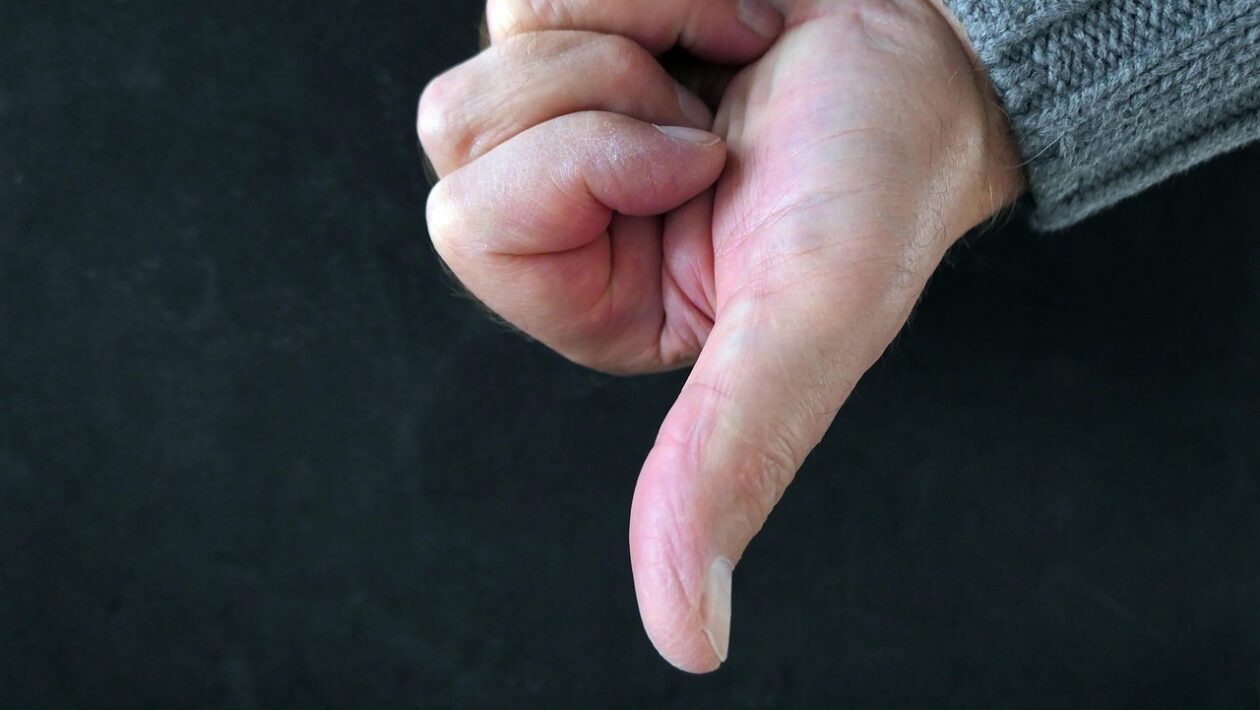 Meranie energetických profilov: Metodika normalizácie power efficiency malých bezpilotných systémov