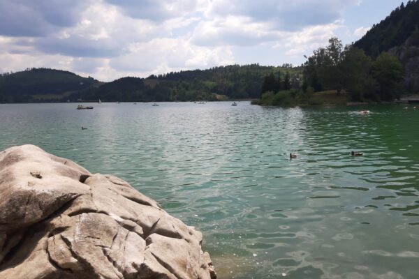 Kyber-fyzikálna odolnosť: Metodiky testovania robustnosti autopilotov voči kyberútokom